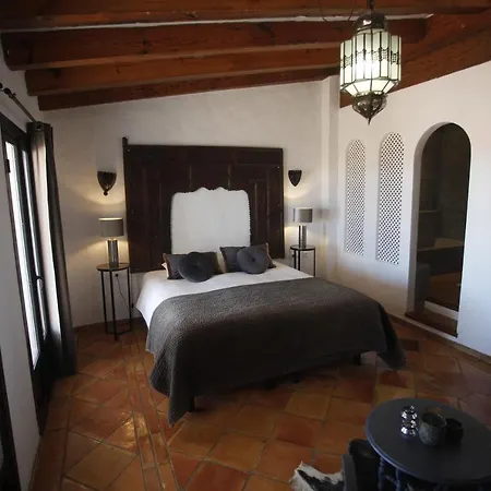 La Del Torcal Bed and Breakfast