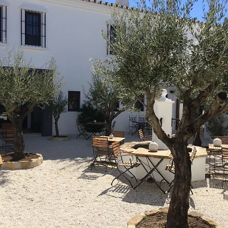 Bed and Breakfast La Del Torcal
